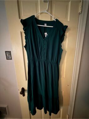 Old Navy Green XL V-Neck Button-Front Midi Dress
